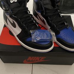 Air Jorden 1’s Royal Toes