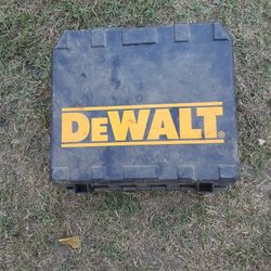 DEWALT TALADRO