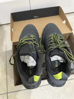 Under Armour MG Strikefast