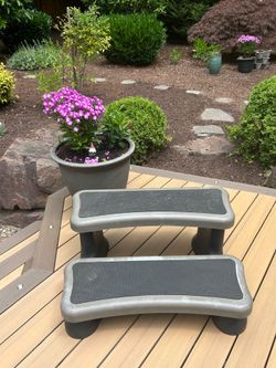 Hot Tub /Spa  Stairs