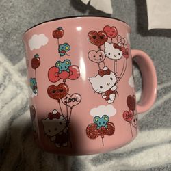 Hello Kitty Valentines Day Mug🩷