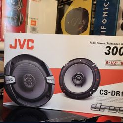 JVC Dpor Speakers 300w!! Kicker !! Kenwood