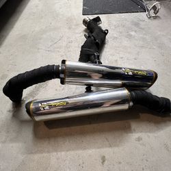 Two Brother Exhaust. 2009-2014 Yamaha R1