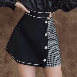 Cute Knit skirt from ZIE boutique!