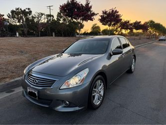 2011 infiniti G25