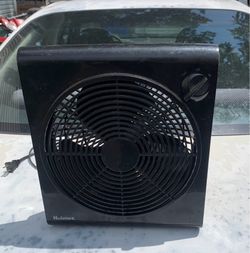 Holmes small deck top fan