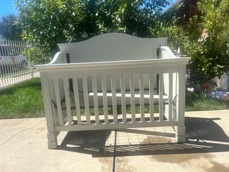 Baby crib
