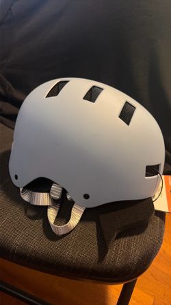 Dakota skate bike helmet