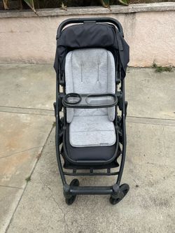 Uppababy Cruz V2 stroller
