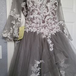 Off Shoulder Quinceanera Dresses Lace Appliques Long Sleeve Prom Ball Gown