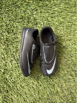 Nike Mercurial Vapor 16 Club Turf Size 13c Preschool