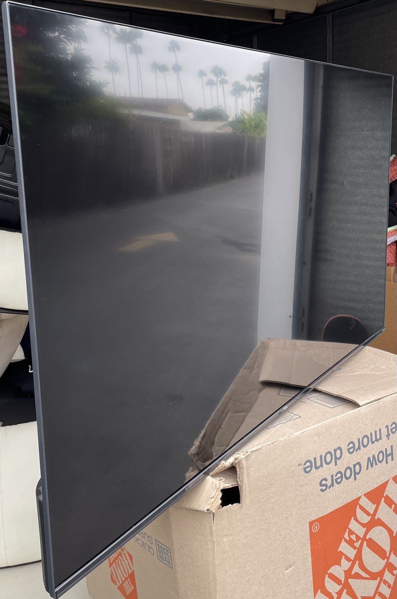 TCL 50 inch Roku TV