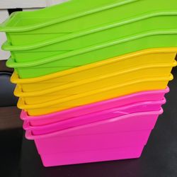 NINE BOOK/BINDER BINS