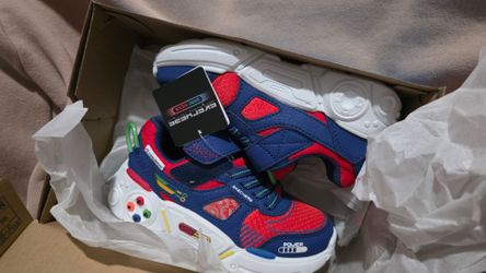 Kids Size 11 - Skechers Game Kicks Gametronix