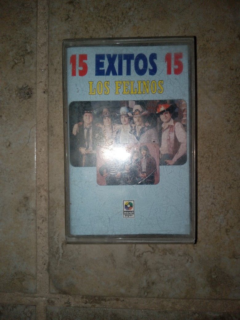 LOS FELINOS CASSETTE