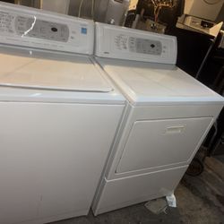 Kenmore Washer And Dryer Set On Good Working Condition 