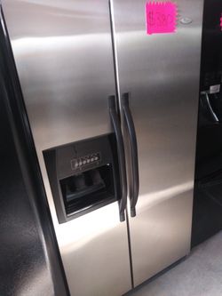 Whirlpool stainless steel refrigerator