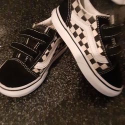 Vans Toddler 7.5 Good Condition 