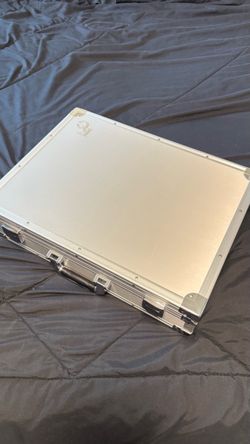 Yu Gi Oh Cards | Seto Kaiba Briefcase 25th Anniversary |