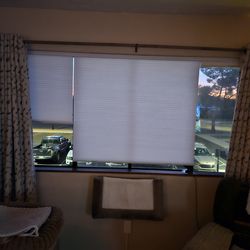 Double cell fabric shades