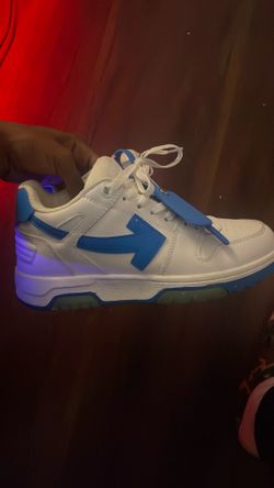 Off white Out of office