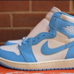 Nike Air Jordan 1 UNC Reimagined Size 9