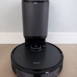 Ecovacs Deebot OZMO T8 AIVI Robot Vacuum + Auto-Empty Station – Smart Mapping