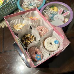 Easter Mini Donuts