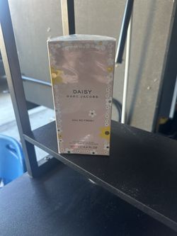 Marc Jacobs Daisy 