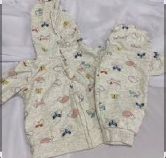 2 Piece Carter Outfit Size 9 Months