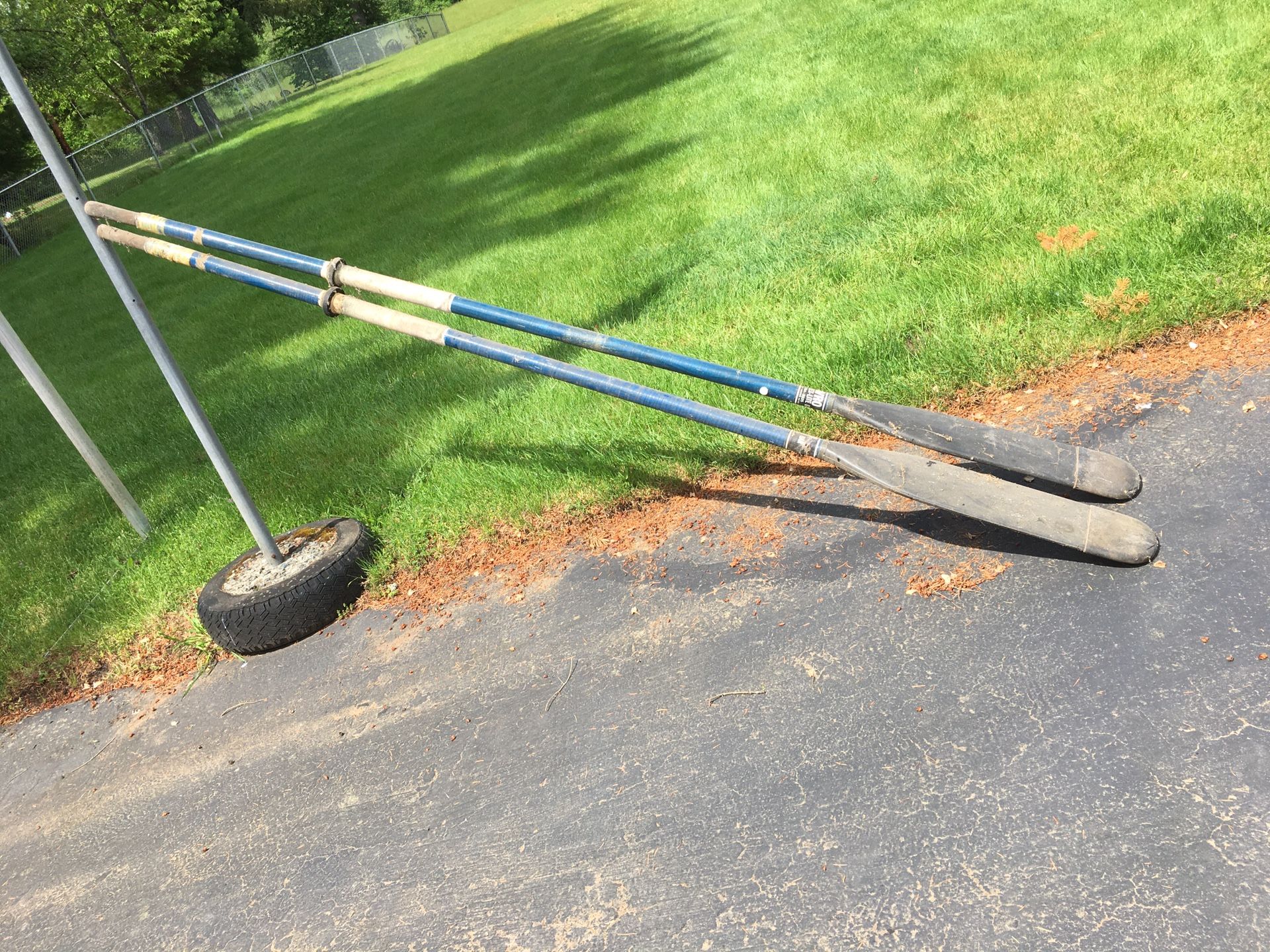 Lavro drift boat oars 9’ long for Sale in Monroe, WA OfferUp