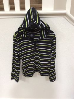 Pullover hooded top boys/girls size 7