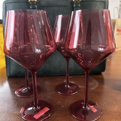 Plastic Wine Goblets 