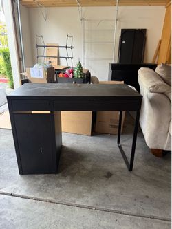 Free Desk