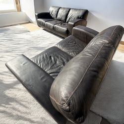 Free Delivery Too Grain Italian Leather Couch And Loveseat 