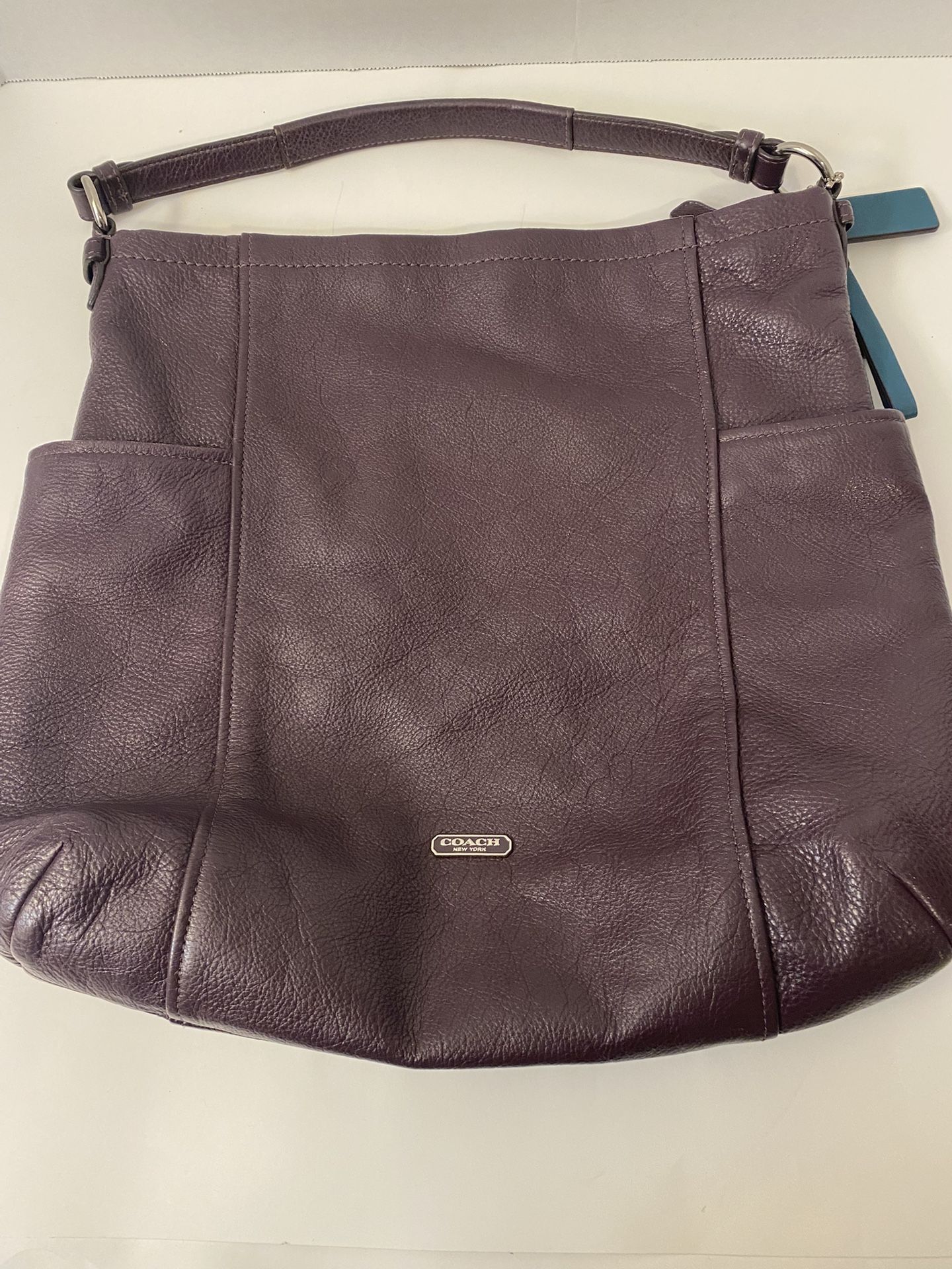 Coach Dark Plum / Wine Pebbled Leather Women’s Shoulder Hobo Bag Tote Handbag Purse