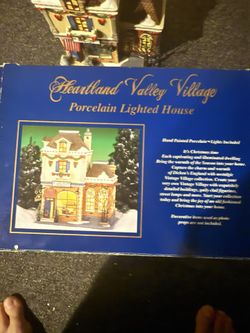 Porcelain Lighted House Dentist Office