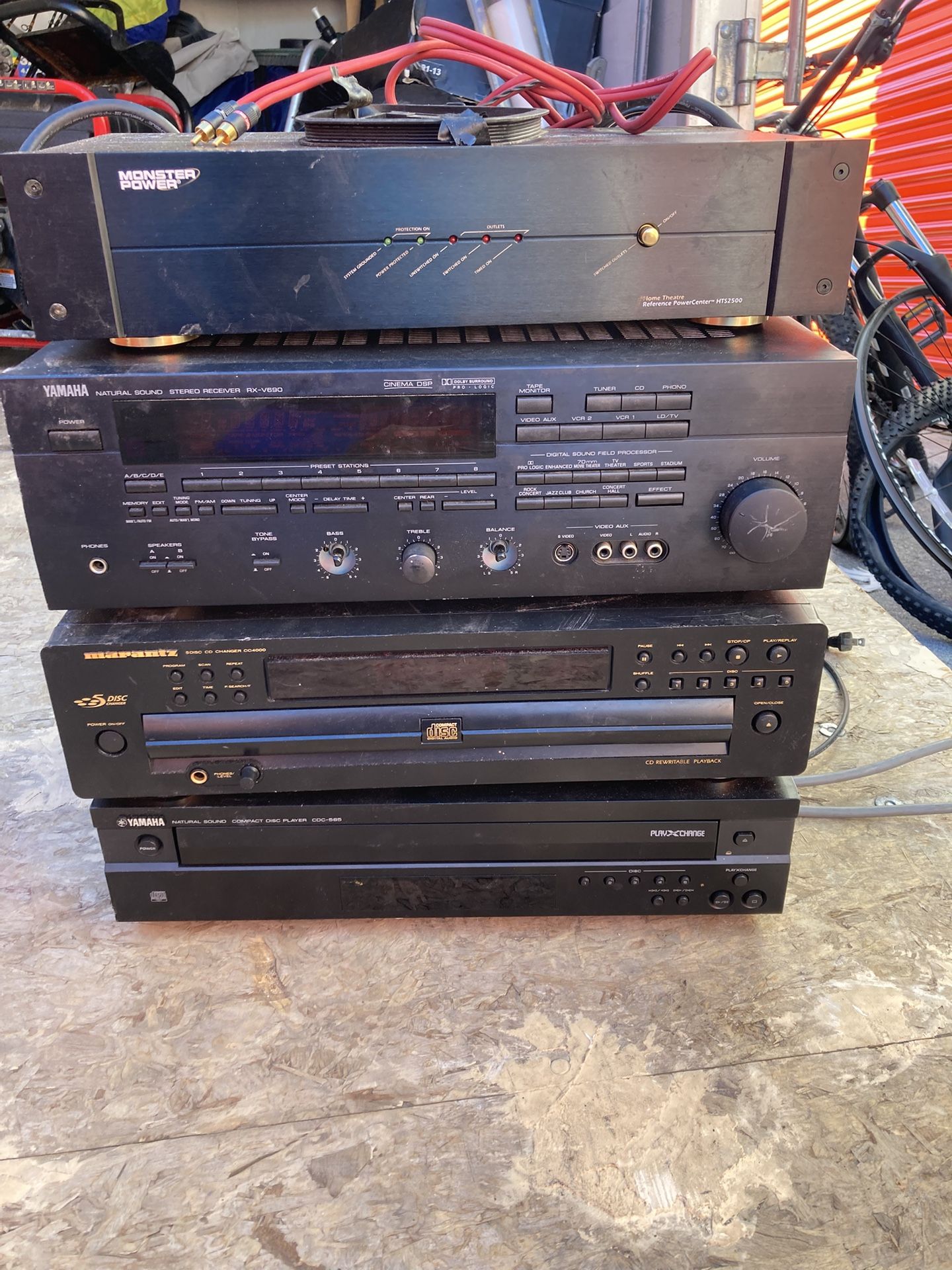 Stereo component