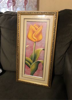 Beautiful vintage framed matted tulip picture wall hanging