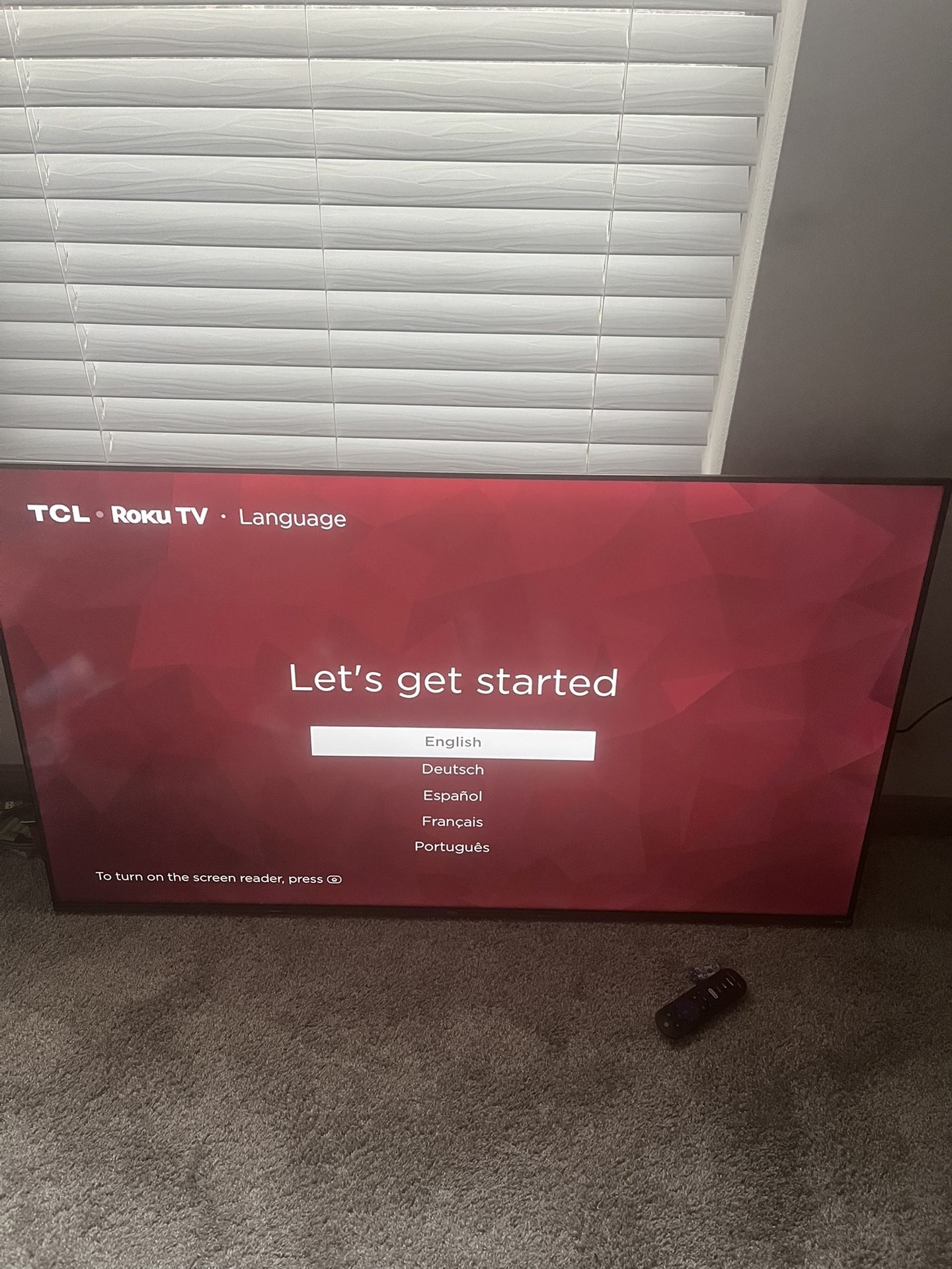 BRAND NEW!!!!!55in TCL ROKU SMART TV!!! Comes with remote and power cord