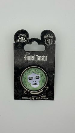Disney Haunted Mansion Madame Leota Trading Pin