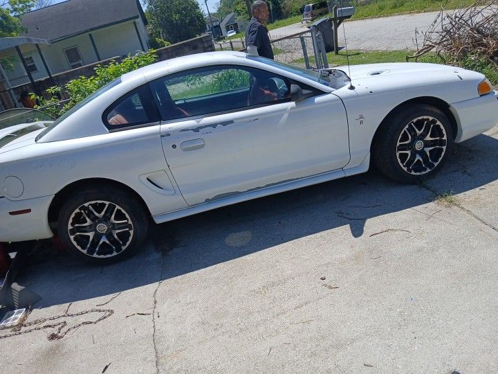 1995 Ford Mustang