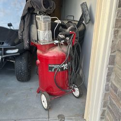 Craftsman 27 Gallon Upright Air Compressor