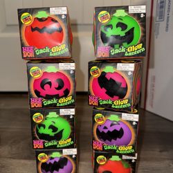 NeeDoh Jack Glow Lantern