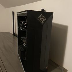 Omen Tracer Gaming Desktop w/ Ryzen™ 5 CPU Plus 27" Monitor Read Description