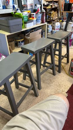 Bar stools - counter hight