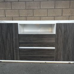 Modern TV Stand