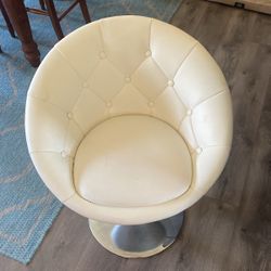  Vanity  Chair 