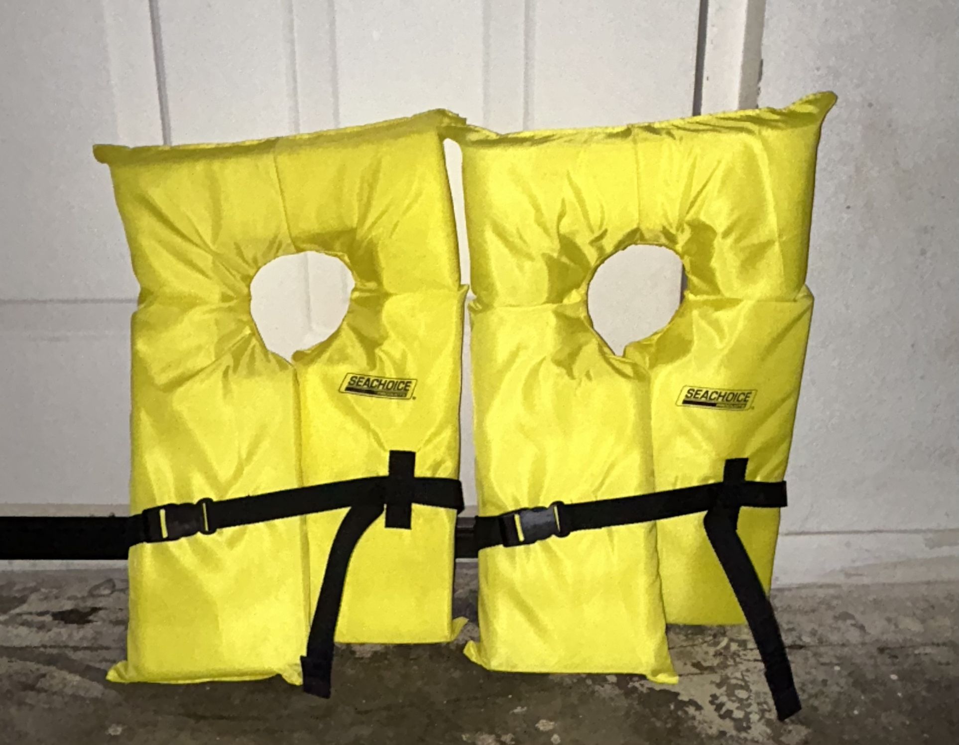 2x Seacoast Adult Life Jackets 