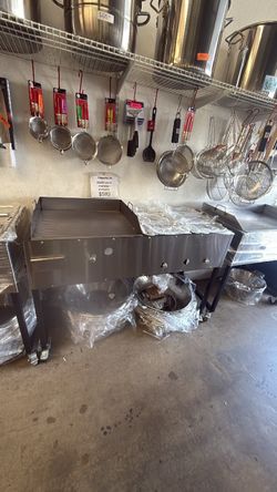 Taco carts, taqueros nuevos
